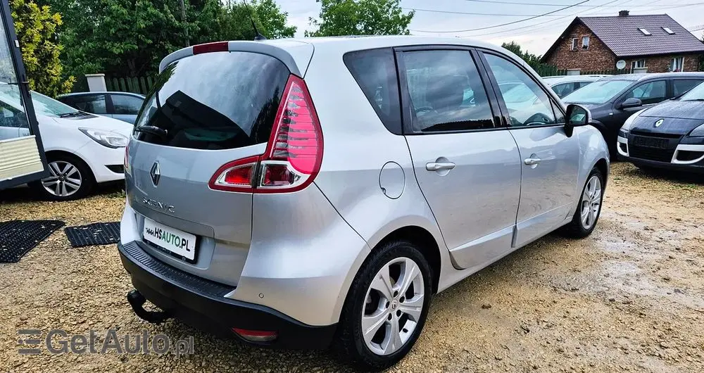 RENAULT Scenic 1.6 16V 110 Paris