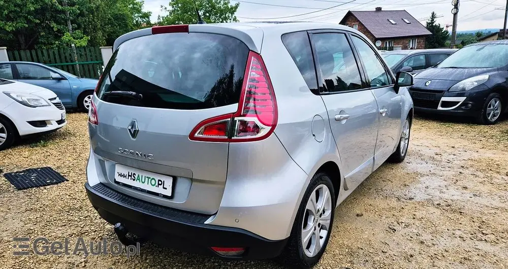 RENAULT Scenic 1.6 16V 110 Paris