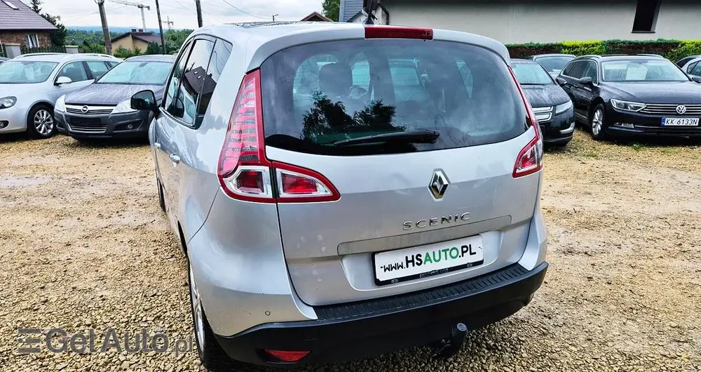 RENAULT Scenic 1.6 16V 110 Paris
