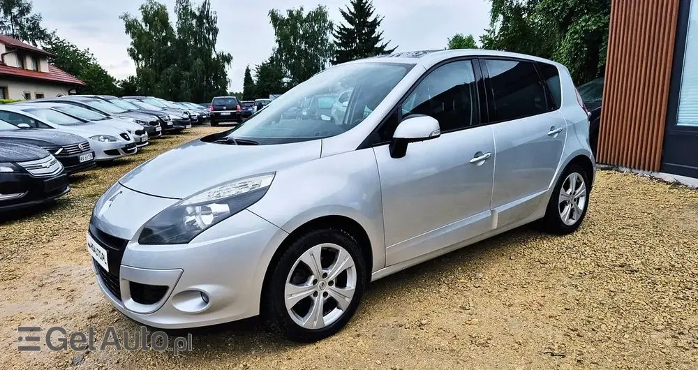 RENAULT Scenic 1.6 16V 110 Paris