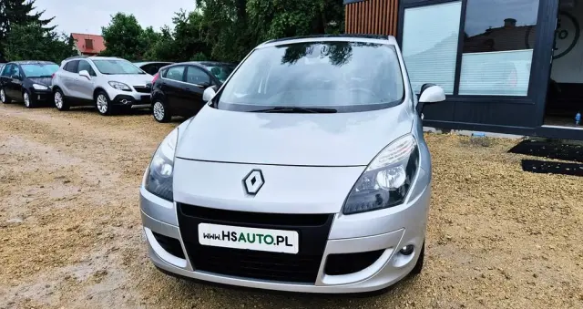 RENAULT Scenic 1.6 16V 110 Paris