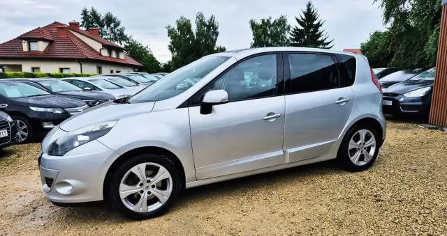 RENAULT Scenic 1.6 16V 110 Paris