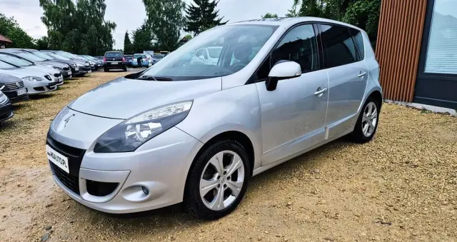 RENAULT Scenic 1.6 16V 110 Paris