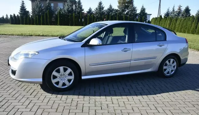 RENAULT Laguna 