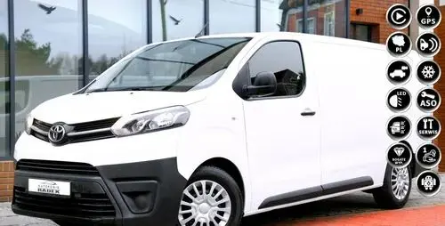 TOYOTA Proace 