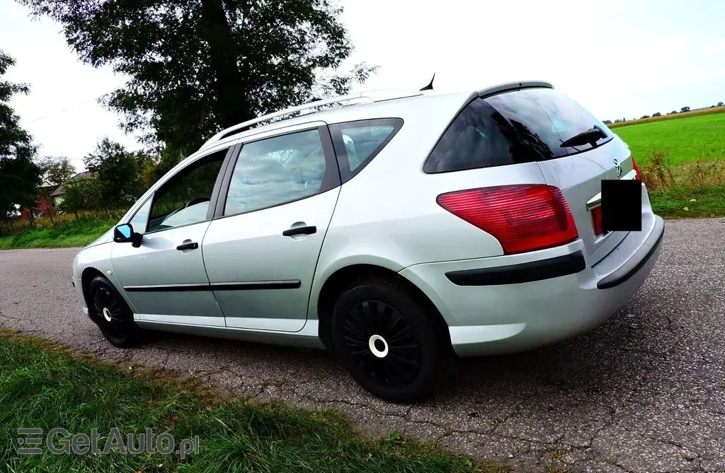 PEUGEOT 407 