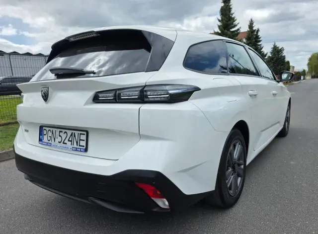 PEUGEOT 308 BlueHDi 130 EAT8 Active Pack