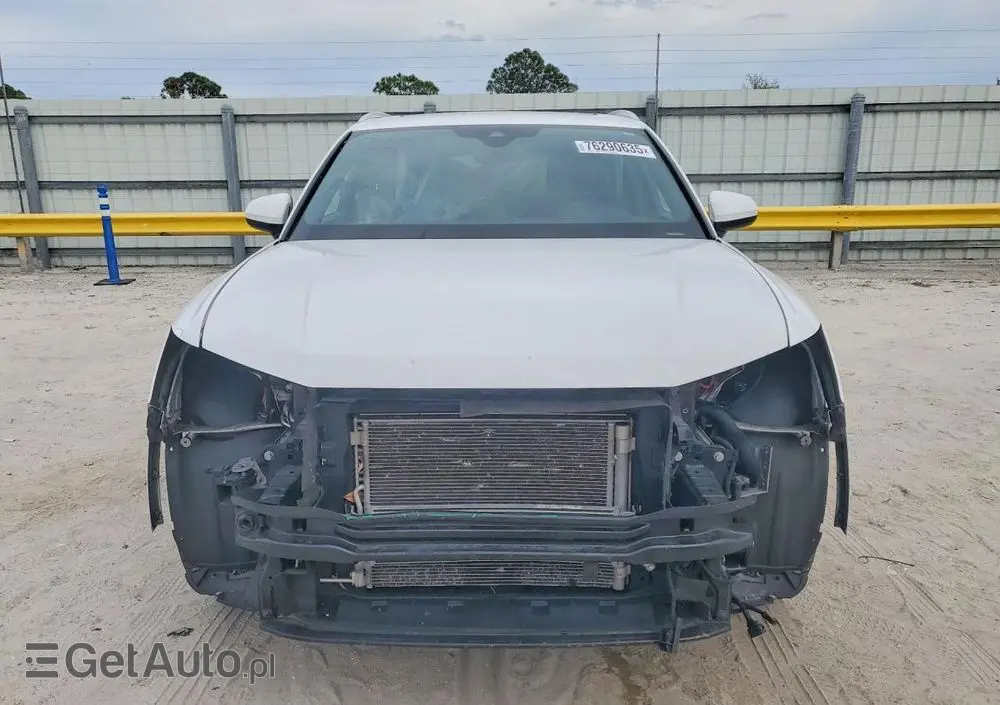 AUDI Q3 Ver-t5-awd-geartronic-rdesign