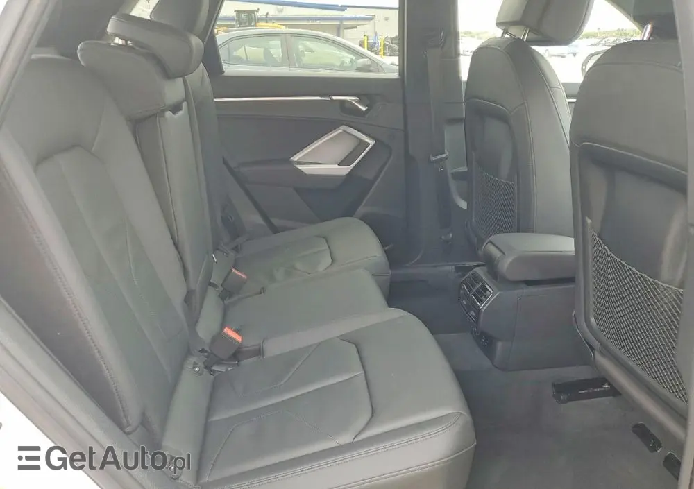 AUDI Q3 Ver-t5-awd-geartronic-rdesign