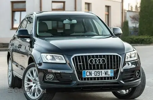 AUDI Q5 