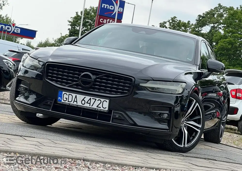 VOLVO S60 T4 R-Design