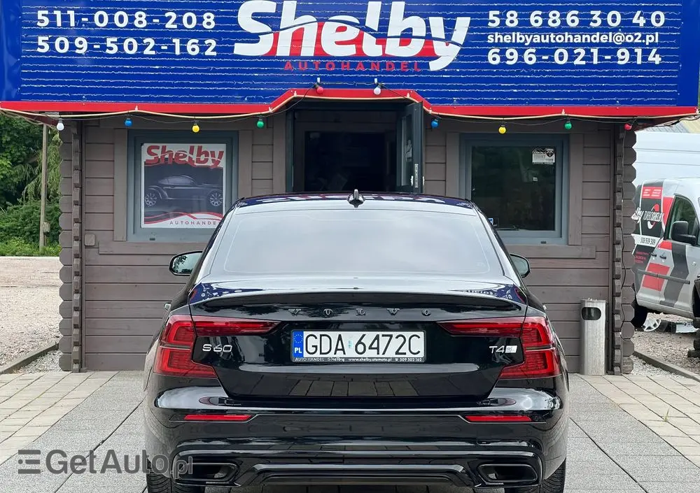 VOLVO S60 T4 R-Design