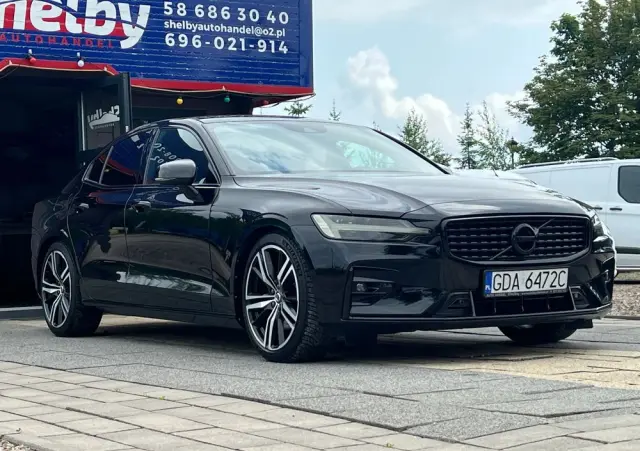 VOLVO S60 T4 R-Design