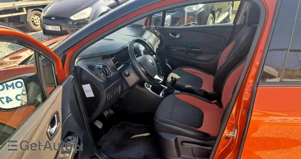 RENAULT Captur 