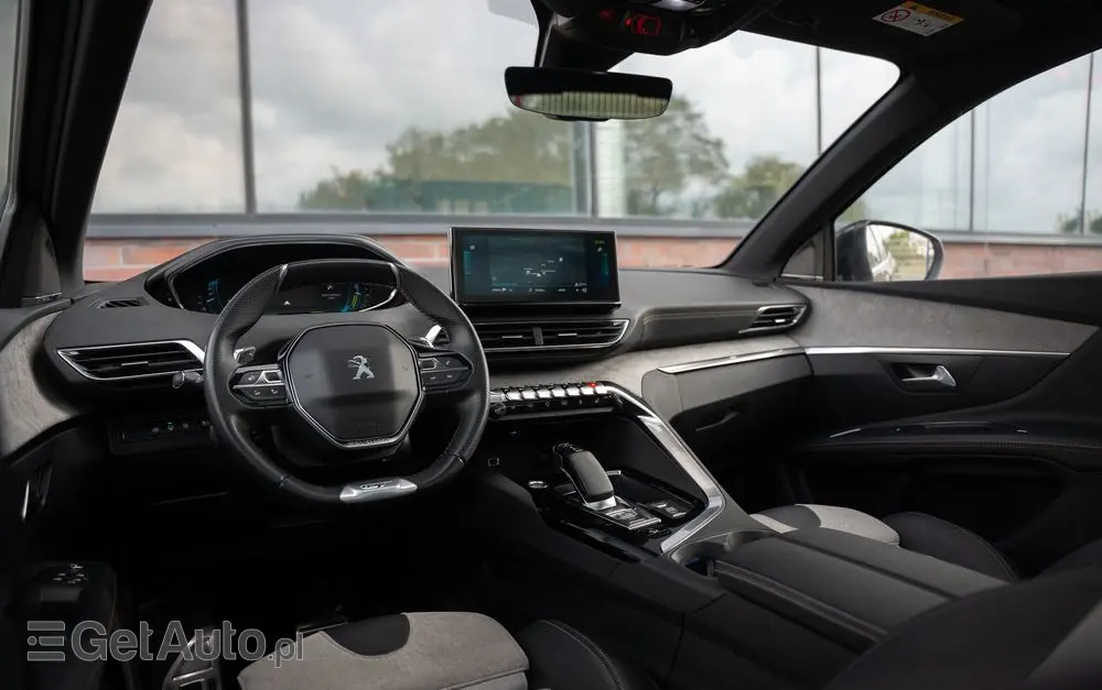 PEUGEOT 3008 1.6 PureTech Hybrid4 PHEV GT Pack S&S EAT8