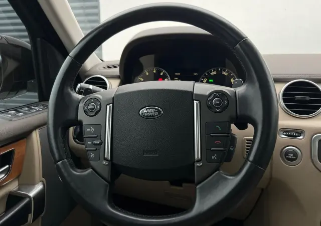 LAND ROVER Discovery IV 3.0 V6 SC HSE