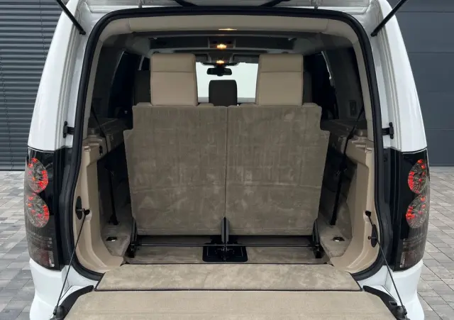 LAND ROVER Discovery IV 3.0 V6 SC HSE