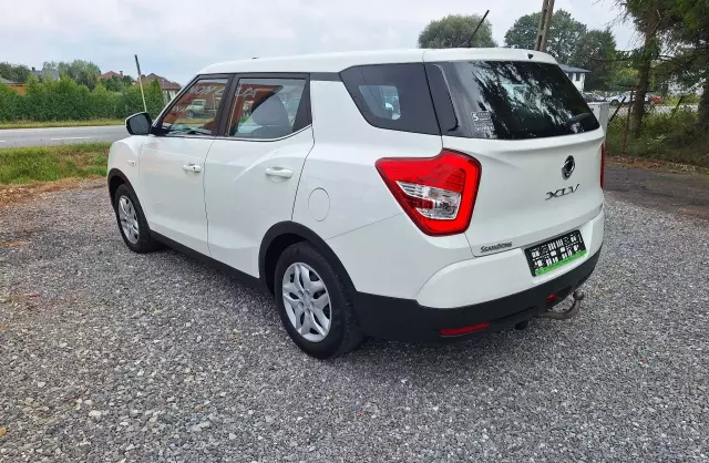 SSANGYONG XLV 