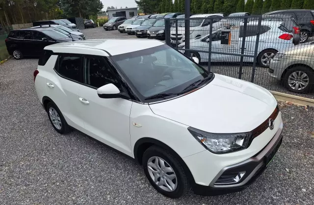 SSANGYONG XLV 