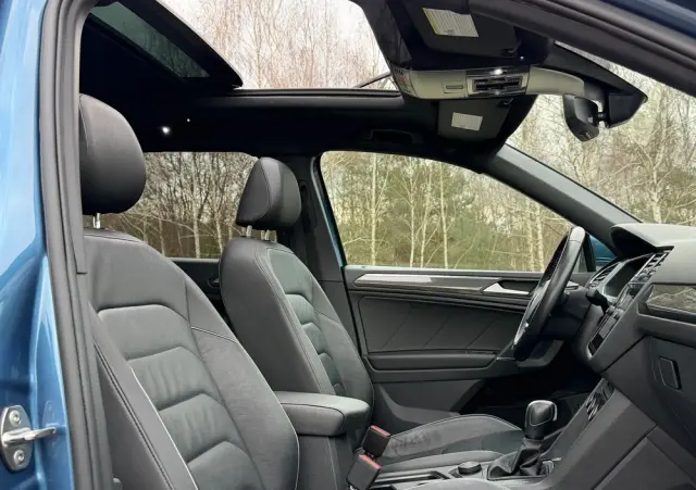 VOLKSWAGEN Tiguan 2.0 TSI 4Mot R-Line DSG