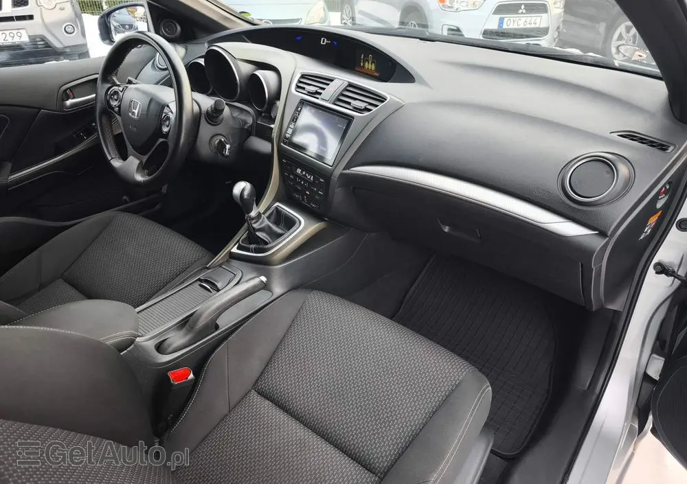 HONDA Civic 1.8 i-VTEC Sport