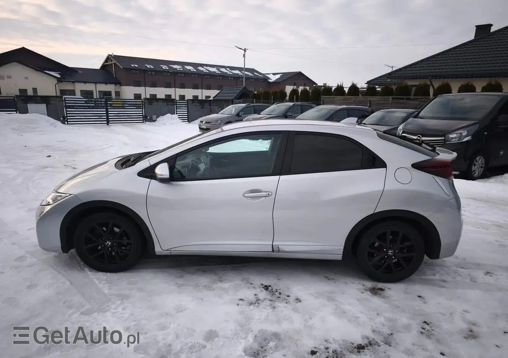 HONDA Civic 1.8 i-VTEC Sport