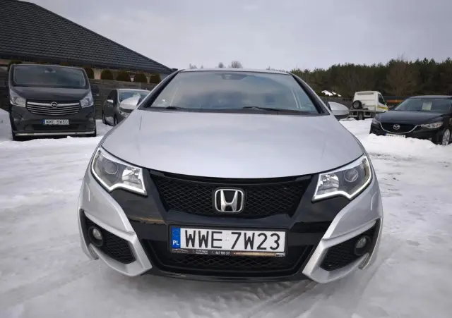 HONDA Civic 1.8 i-VTEC Sport