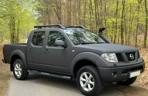 NISSAN Navara 