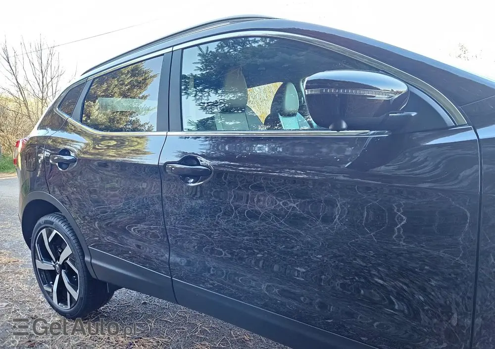 NISSAN Qashqai 1.6 DIG-T Tekna