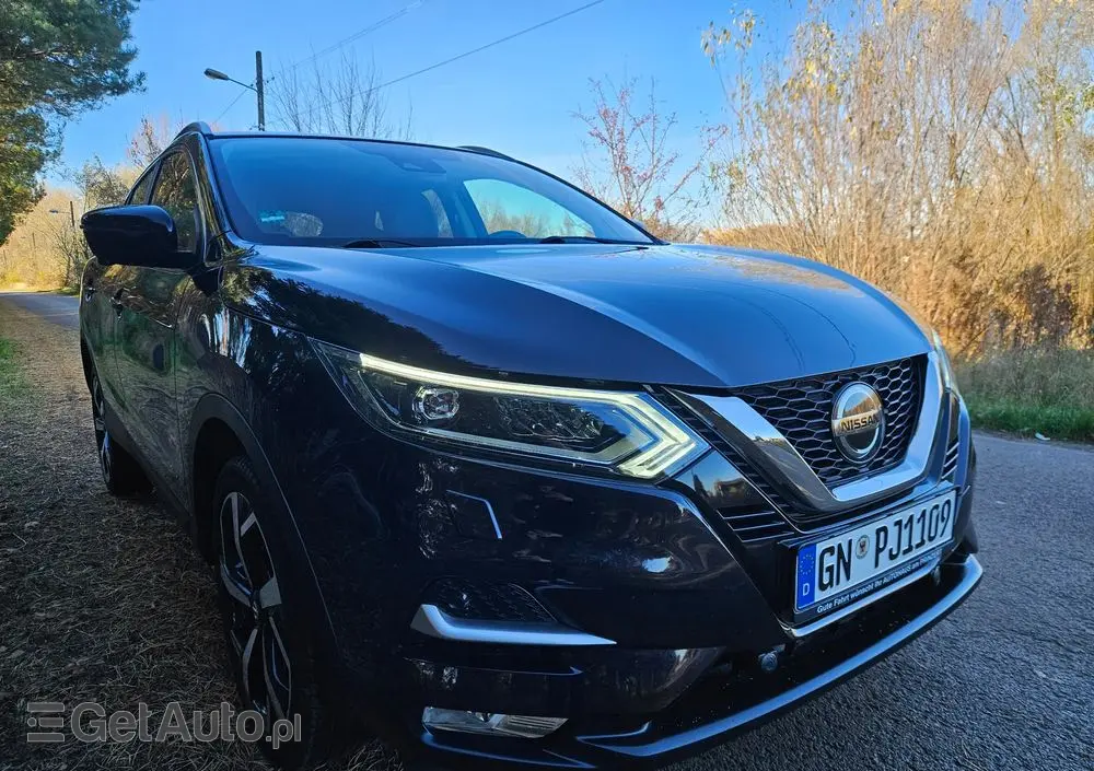 NISSAN Qashqai 1.6 DIG-T Tekna