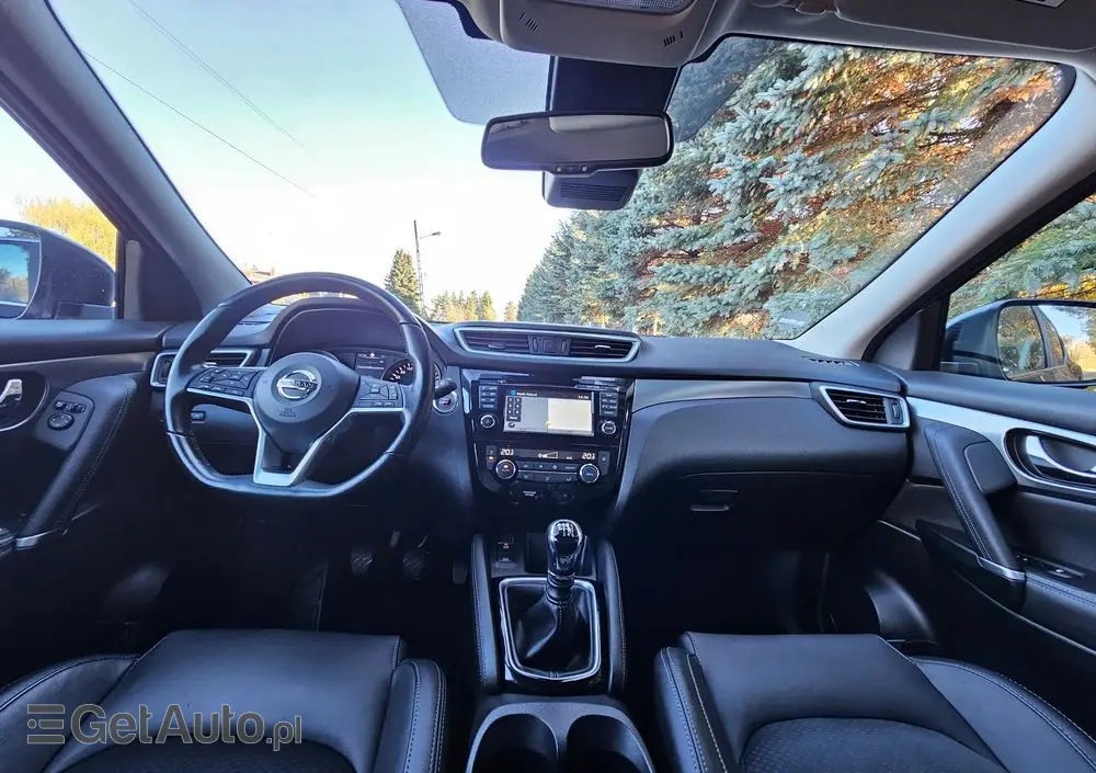 NISSAN Qashqai 1.6 DIG-T Tekna