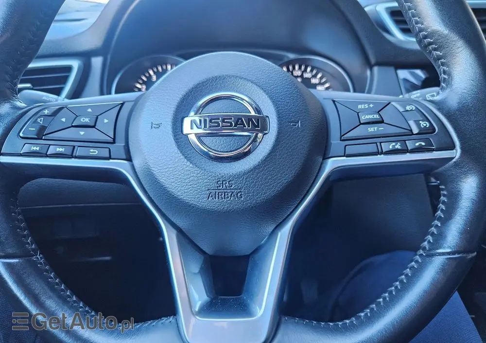 NISSAN Qashqai 1.6 DIG-T Tekna