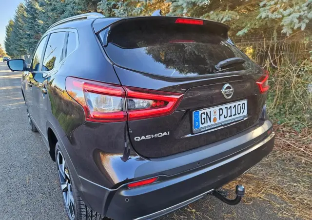 NISSAN Qashqai 1.6 DIG-T Tekna