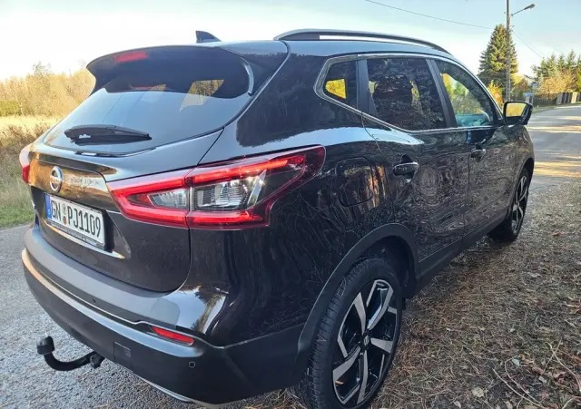 NISSAN Qashqai 1.6 DIG-T Tekna