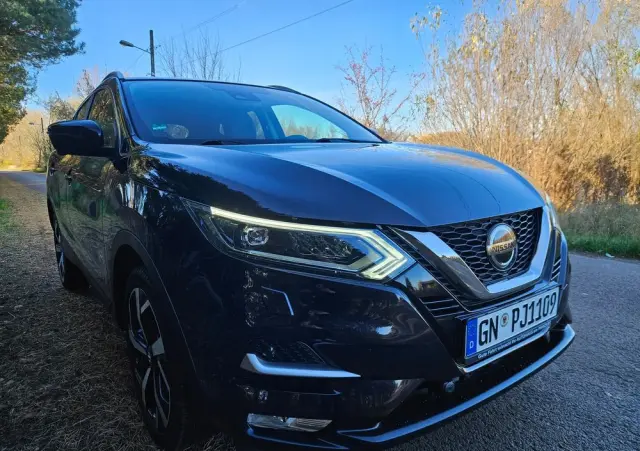 NISSAN Qashqai 1.6 DIG-T Tekna