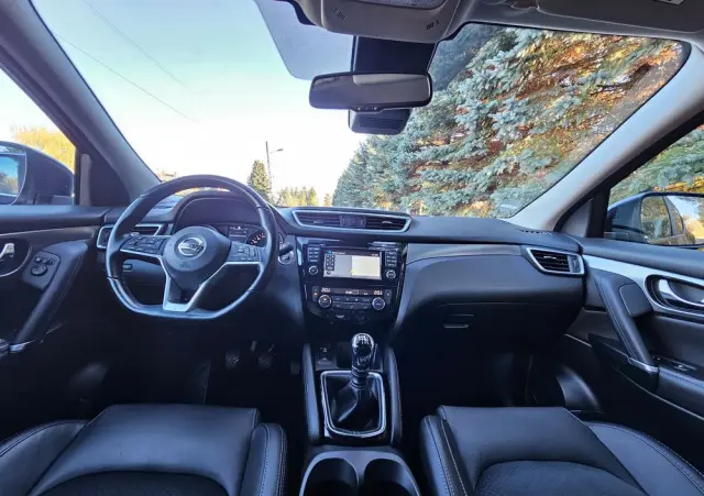 NISSAN Qashqai 1.6 DIG-T Tekna