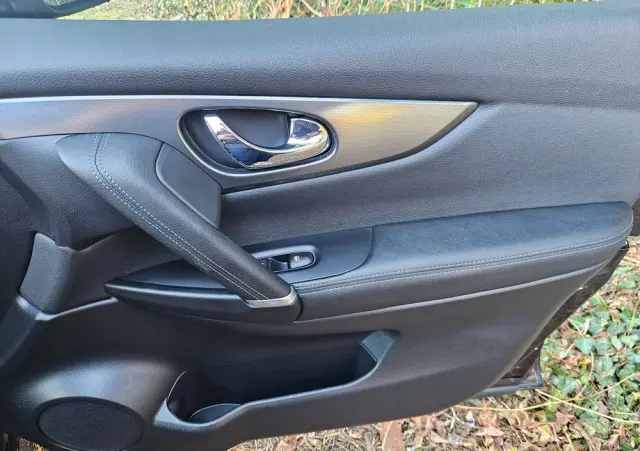 NISSAN Qashqai 1.6 DIG-T Tekna