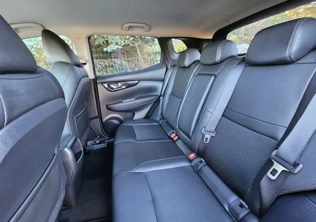 NISSAN Qashqai 1.6 DIG-T Tekna