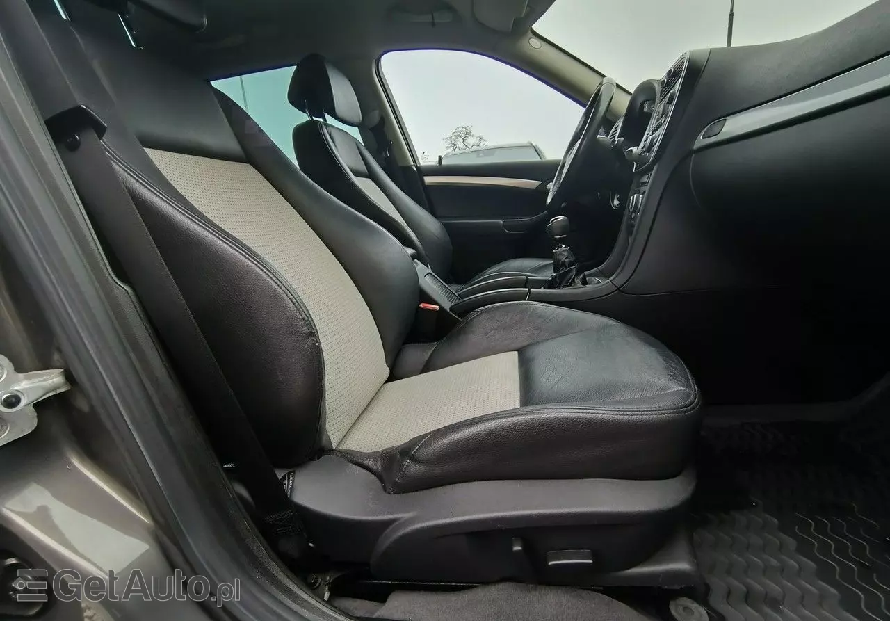 SAAB 9-3 2.0T Vector