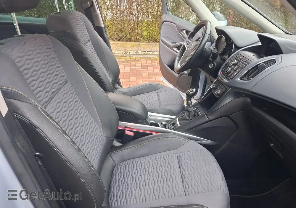OPEL Zafira 1.6 CDTI Cosmo