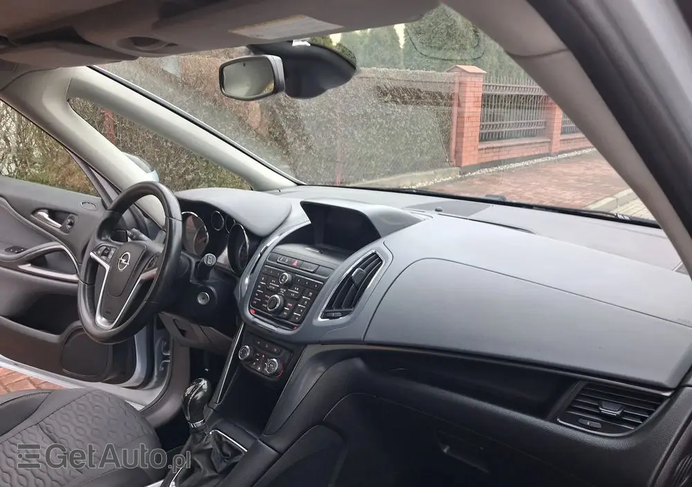 OPEL Zafira 1.6 CDTI Cosmo