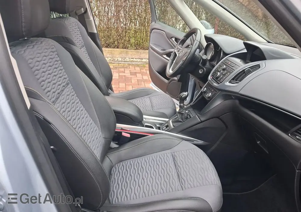 OPEL Zafira 1.6 CDTI Cosmo