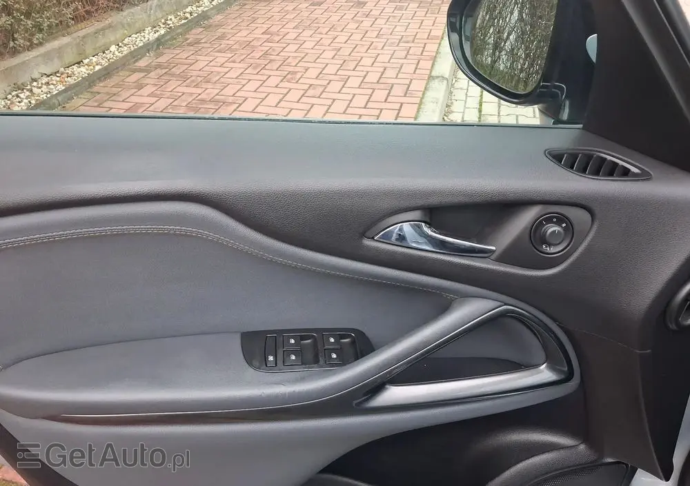 OPEL Zafira 1.6 CDTI Cosmo