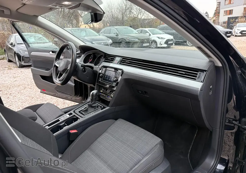 VOLKSWAGEN Passat 1.5 TSI EVO Elegance DSG
