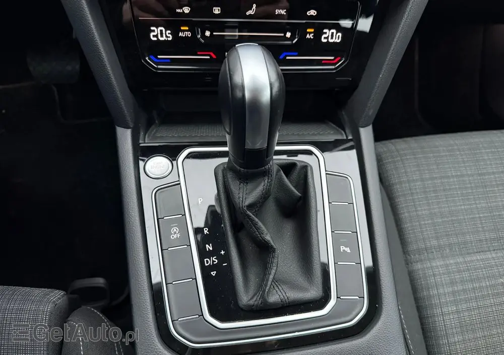 VOLKSWAGEN Passat 1.5 TSI EVO Elegance DSG