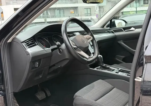 VOLKSWAGEN Passat 1.5 TSI EVO Elegance DSG