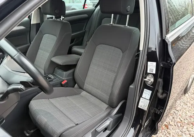 VOLKSWAGEN Passat 1.5 TSI EVO Elegance DSG