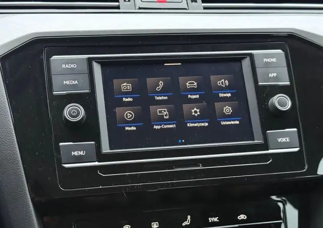 VOLKSWAGEN Passat 1.5 TSI EVO Elegance DSG