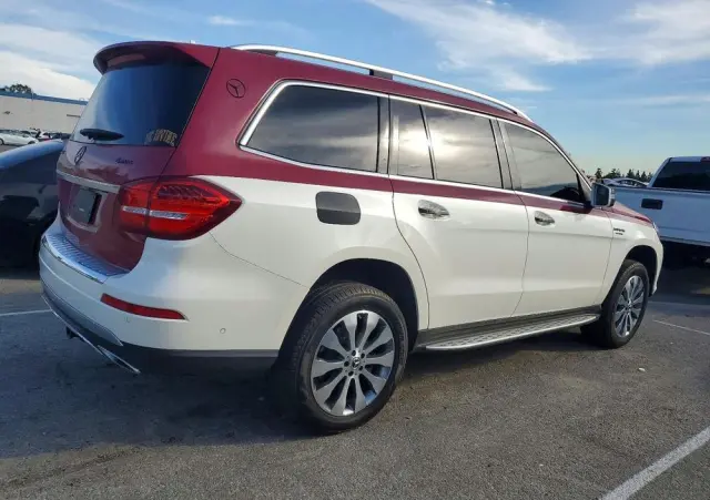MERCEDES-BENZ GLS 