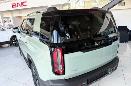 BAIC Beijing 5 